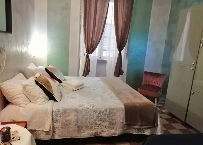 Hostel Holidays Roma