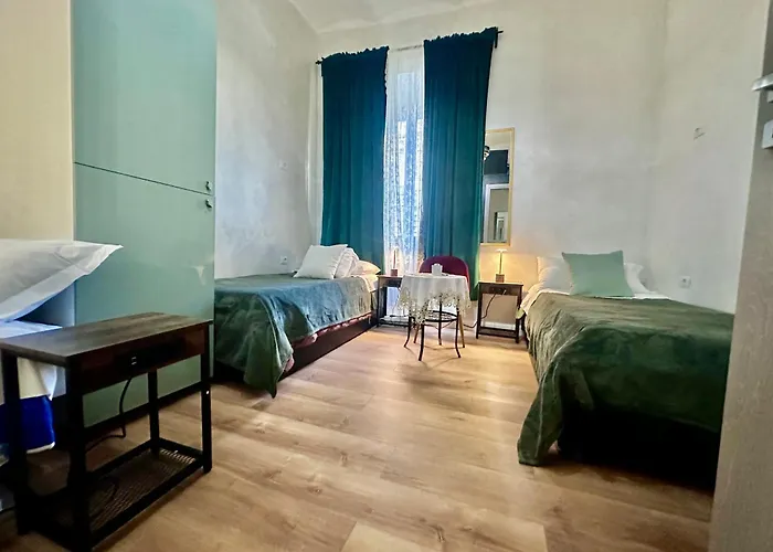 Hostel Holidays