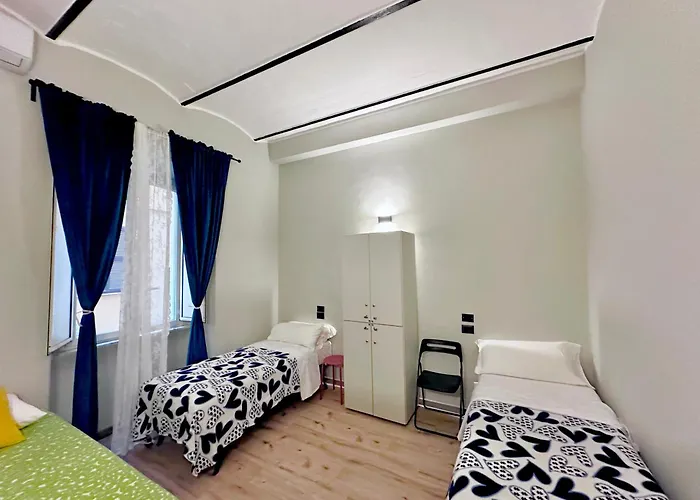 Hostel Holidays