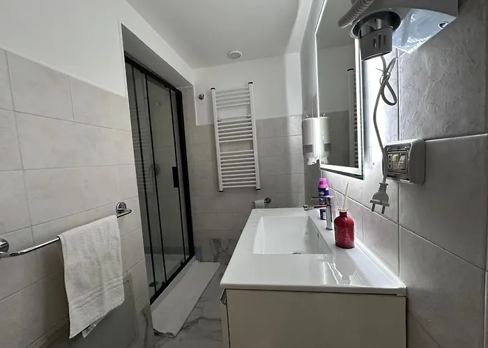 Holidays Hostel